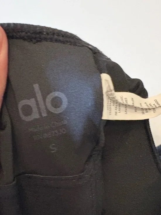 ALO Yoga Goddess Ribbed Dynamite crop tank black small - Picture 5 of 7